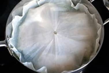 Découper un disque de papier sulfurisé - Etape 12