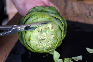 Artichaut à la vinaigrette - Etape 1