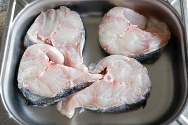 Darne de lieu noir pochée - Etape 1