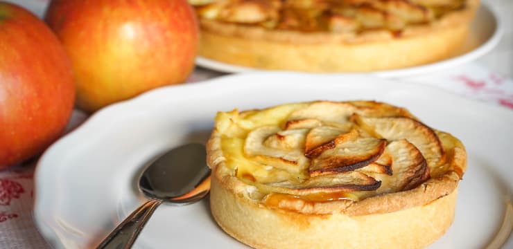 Tarte Normande Aux Pommes Au Calvados Et A La Creme Recette