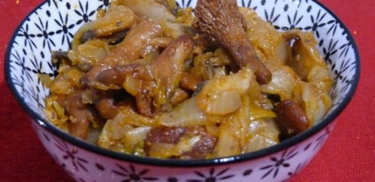 Poelee De Champignons Et Endives Recette Par Delf745
