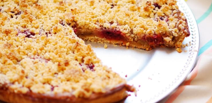 Tarte Rhubarbe Framboises Facon Crumble Recette Par Pretty Chef