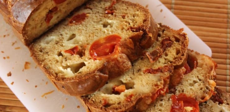 Cake Sale Aux Tomates Cerises Et Fromage Frais Recette Par Caroestdanslacuisine