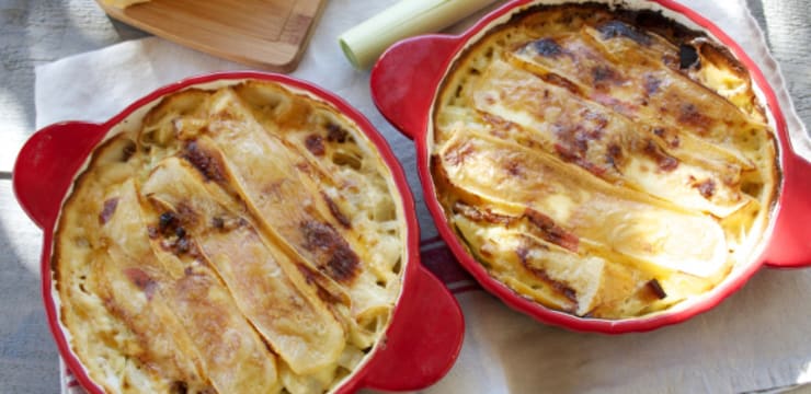 A Table C Est Toujours La Fete Avec Une Tartiflette Direction Les