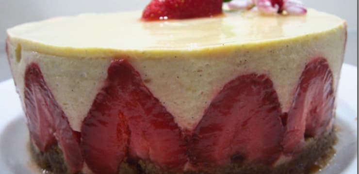 Bavarois A La Rhubarbe Et Aux Fraises Mara Des Bois Recette Par