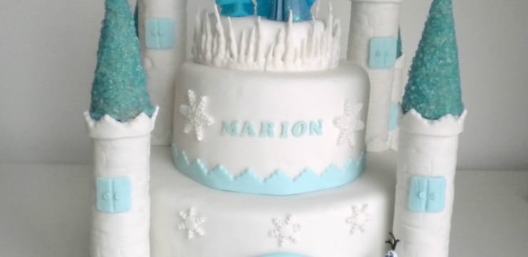 Gateau Le Chateau De La Reine Des Neiges Recette Par Mimm