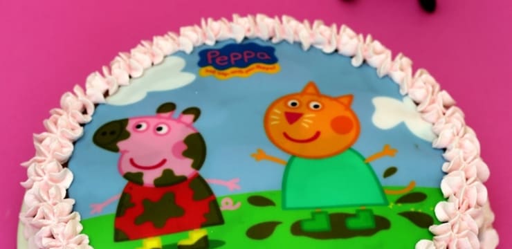 Gateau D Anniversaire Au Chocolat Peppa Pig Recette Par Amandine Cooking Gateau D Anniversaire Au Chocolat Peppa Pig Recette Par Amandine Cooking