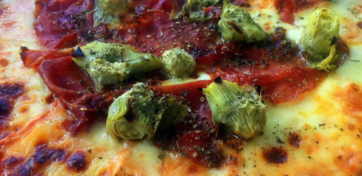 Pizza Au Speck Et Aux Artichauts Recette Par Thecrazyoven