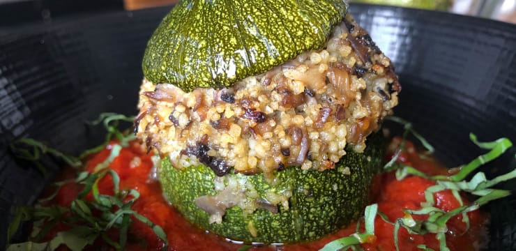 Courgettes Farcies Au Quinoa Et Duxelles De Champignons Vegan Et
