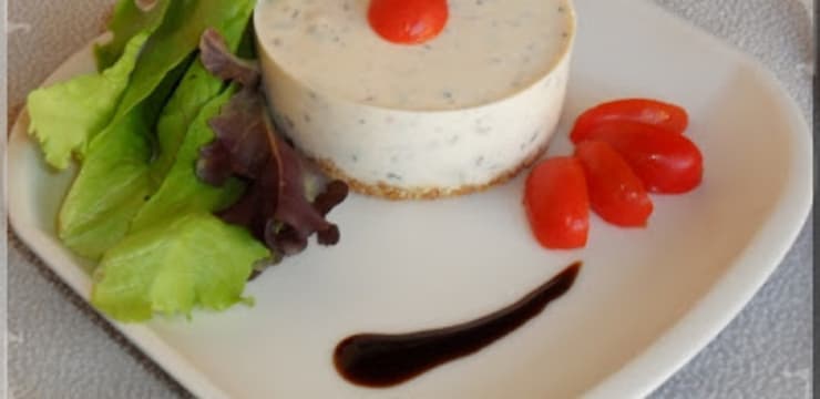 Cheesecake Sale Ricotta Tomates Sechees Et Basilic Recette Par