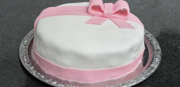 Gateau Cadeau Recette Par Cookerei By Salome