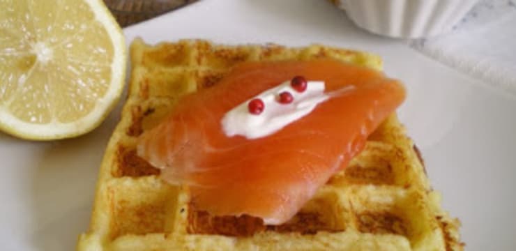 Gaufres Aux Flocons De Pommes De Terre Et Saumon Fume Recette