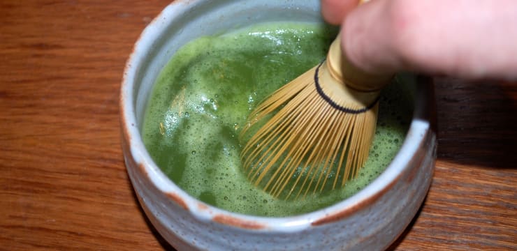 Matcha latté glacé à la vanille - The Vert et Chocolat