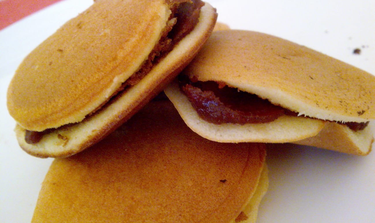 Dorayaki fourrés à la pâte de haricot rouge