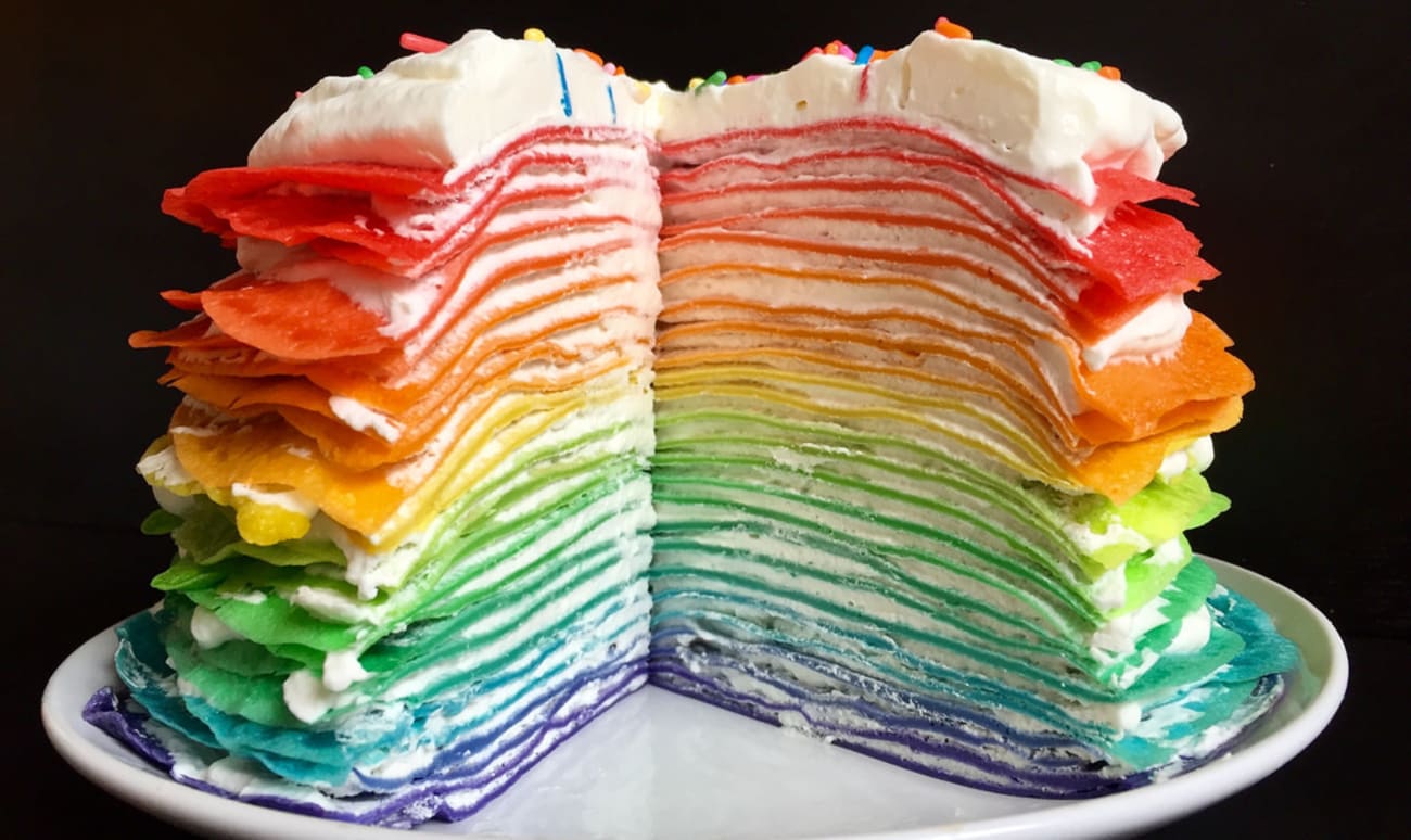 Rainbow crêpes cake