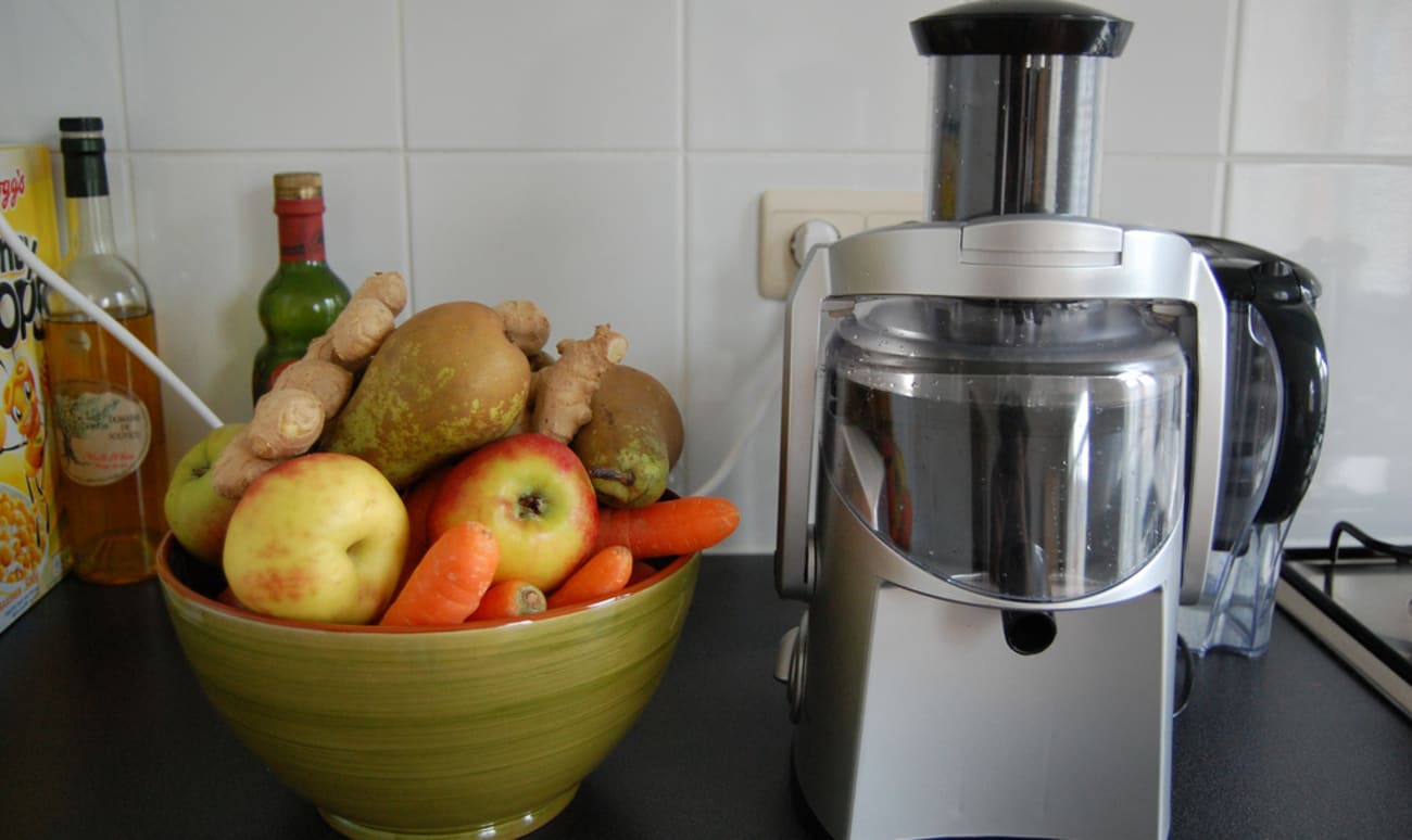 Centrifugeuse et corbeille de fruits et légumes