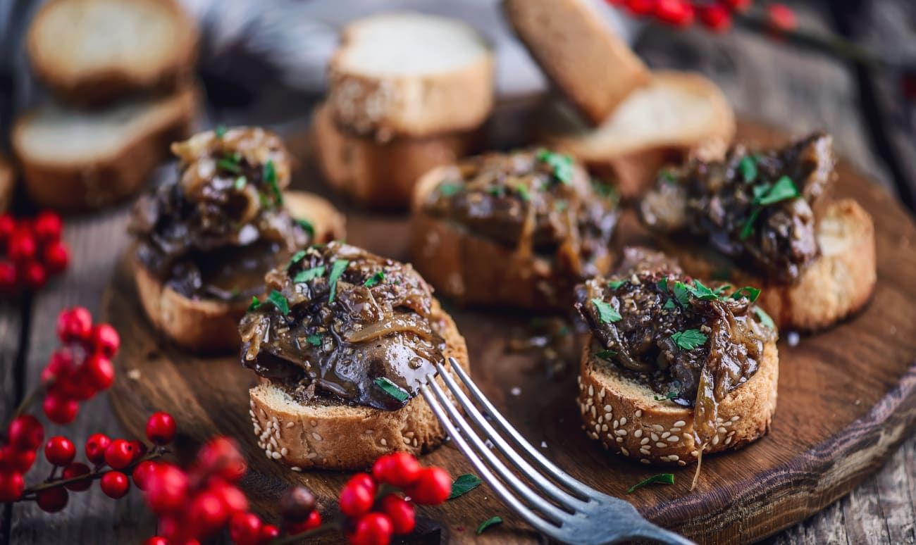 Crostini de foies de lapin en amuses-bouches