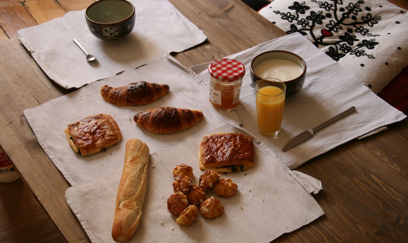 Table de petit déjeuner continental classique