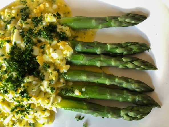 Asperges à la flamande