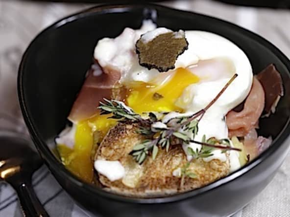 Crème de lard à la truffe et oeuf mollet
