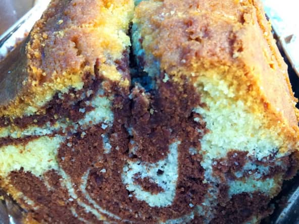 Le cake marbré chocolat et fève tonka
