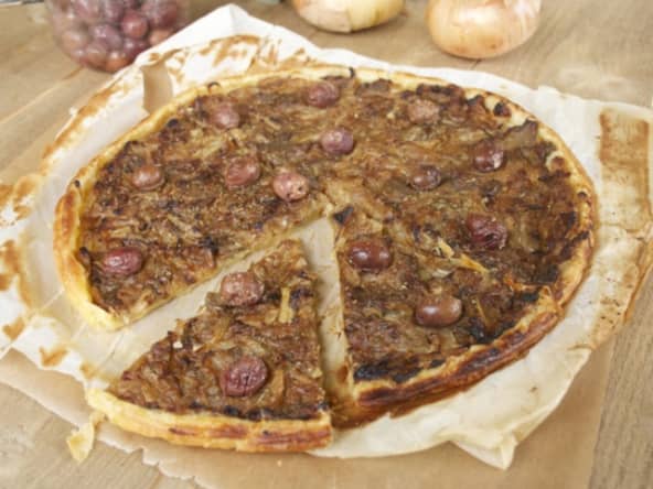 Pissaladière d’aubergines et d’oignons doux