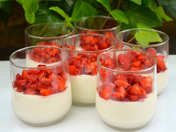 Panna cotta aux fraises