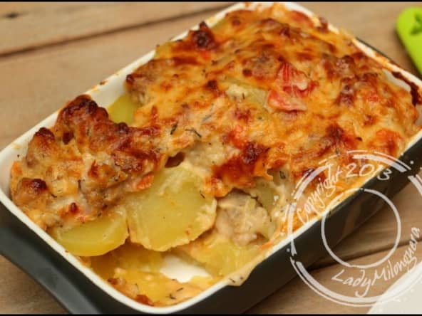 Gratin de pommes de terre à la chair à saucisse