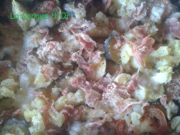 Gratin de courgettes,pommes de terre,jambon et mozzarella