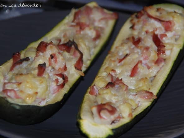 Courgettes farcies au bacon