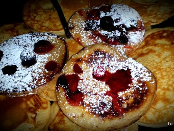 Pancakes à la vanille et aux fruits rouges
