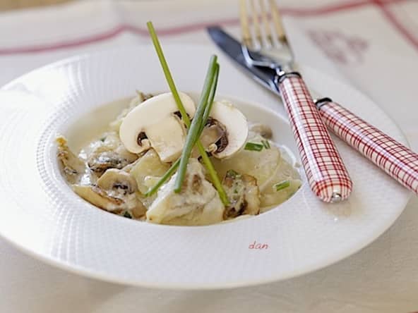 Gratin de poisson aux champignons ciboulette et crème de parmesan
