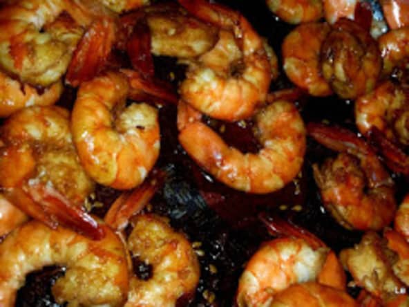 Crevettes sautées à l'ail, gingembre et sauce Soja