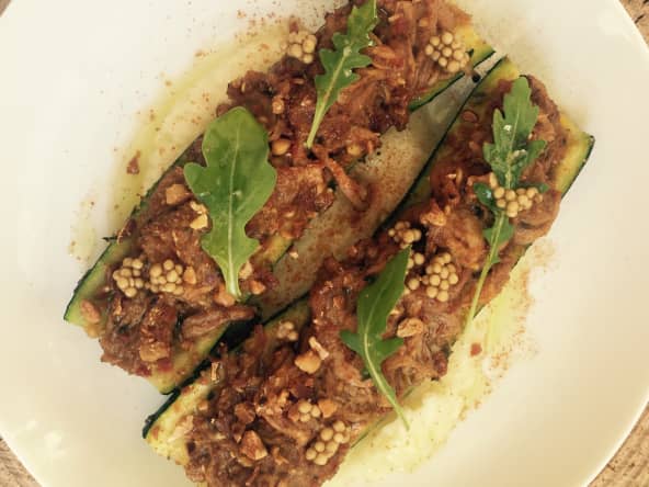 Courgettes, Effiloché de porc, purée d’oignons
