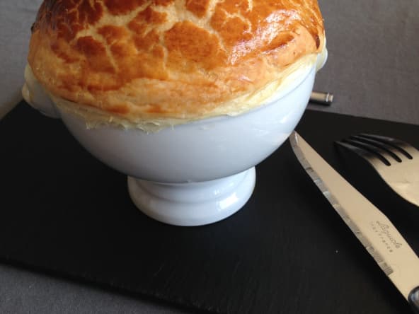 Montgolfières de lotte et crevettes sauce safranée