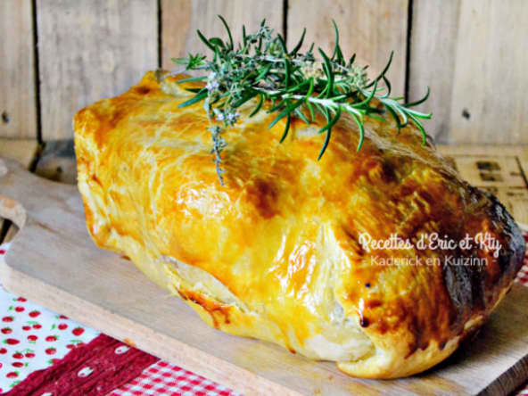 Poulet fermier farci en croute feuilletée
