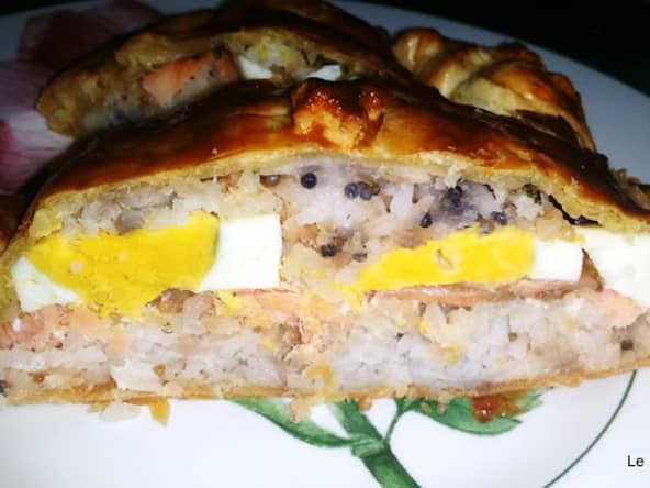 Lohipiirakka- Feuilleté aux oeufs, riz et saumon
