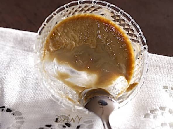 Petits pots de crème vanille au café