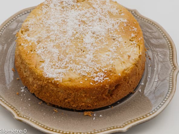Gâteau à l'ananas et noix de coco