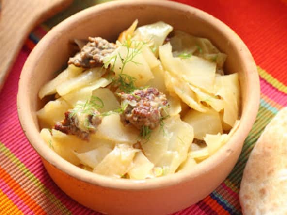Chou braisé à l'ouzo et au fenouil