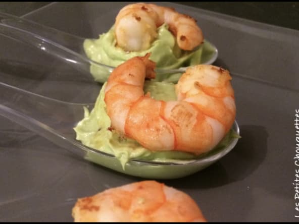Cuillères apéritives avocat gambas