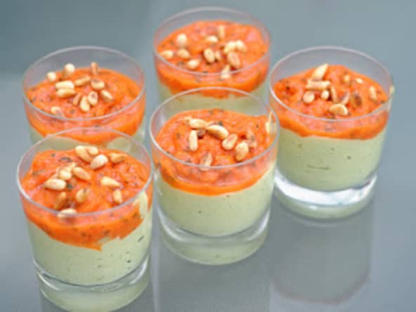 Verrine de crème d'avocat au St Môret et aux poivrons