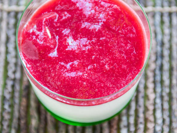 Panna cotta aux framboises