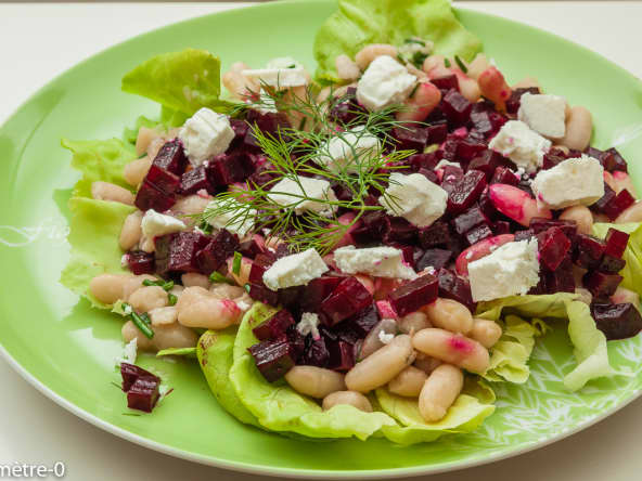 Salade de betteraves aux haricots blancs et à la fêta