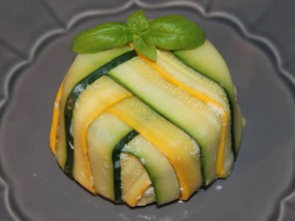 Chartreuse de volaille aux deux courgettes à ma façon