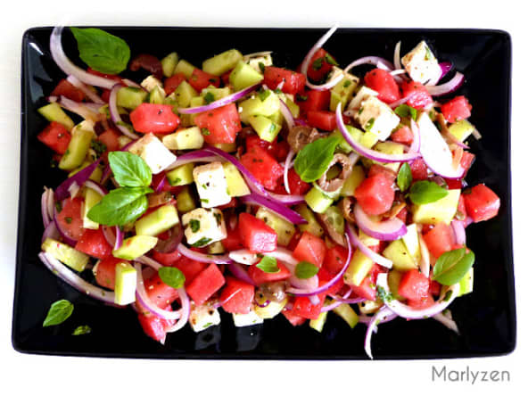 Salade rafraîchissante pastèque, concombre, feta, olives
