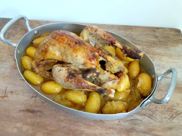 Pintade aux pommes de terre grenaille, 4 épices et sauce aux pommes Granny Smith