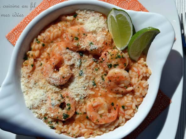 Risotto au bouillon de tomates, scampi, parmesan et citron vert