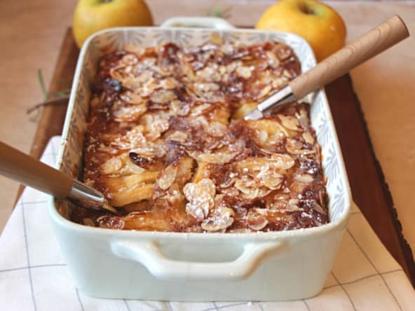 Clafoutis d’automne aux pommes, poires et amandes