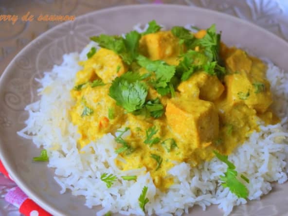 Saumon au lait de coco et au curry